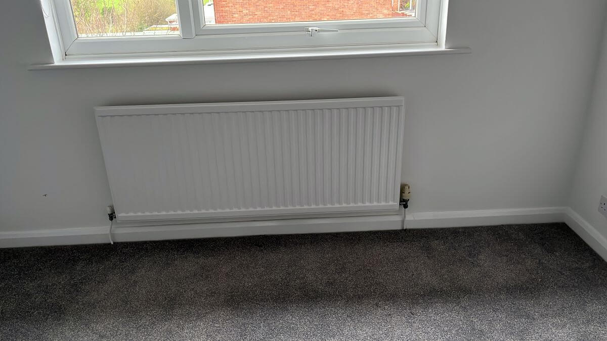crediton-rental-property-redecorated (2) crediton-rental-property-redecorated (2)