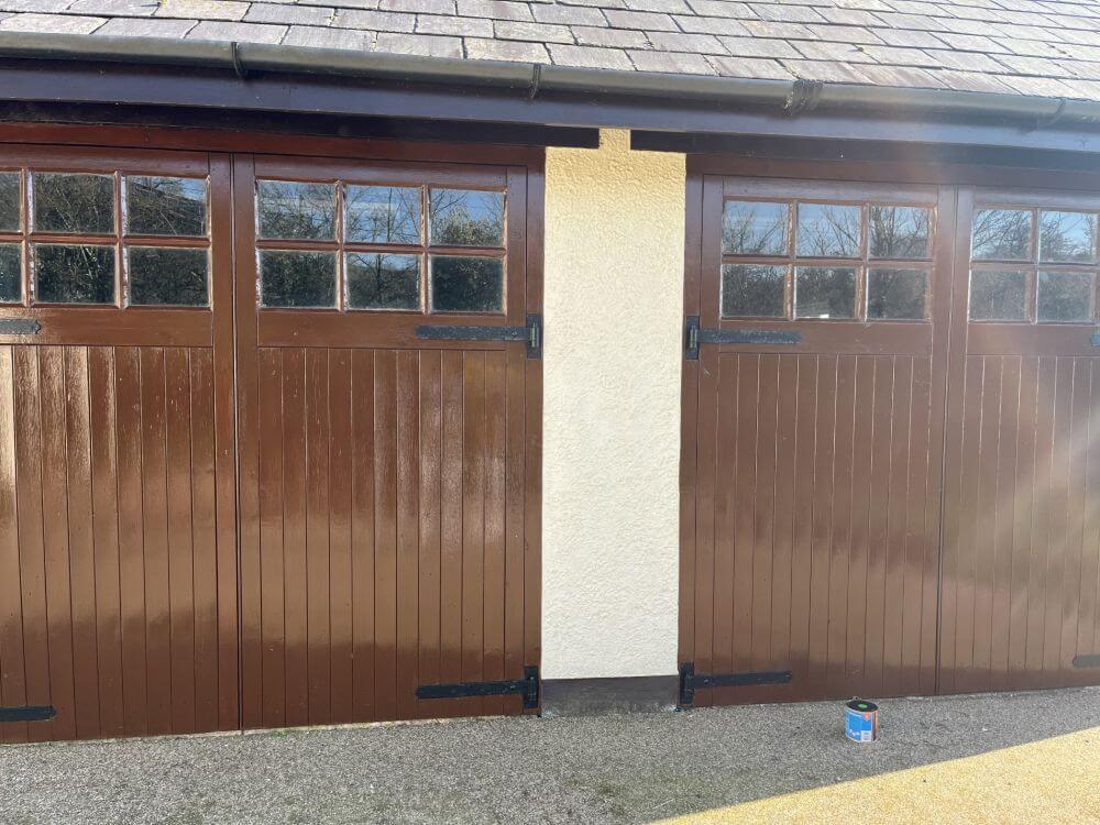 Redecoration of a garage in Shrobrooke Redecoration of a garage in Shrobrooke